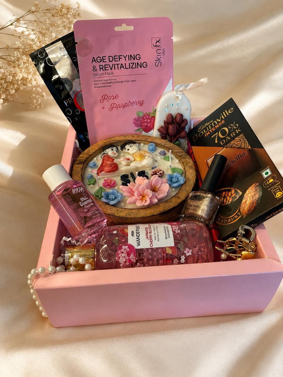 Hamper