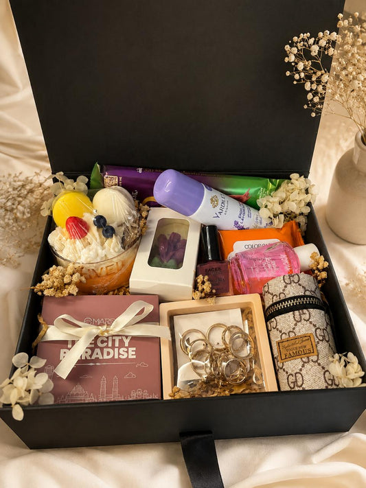 Hamper